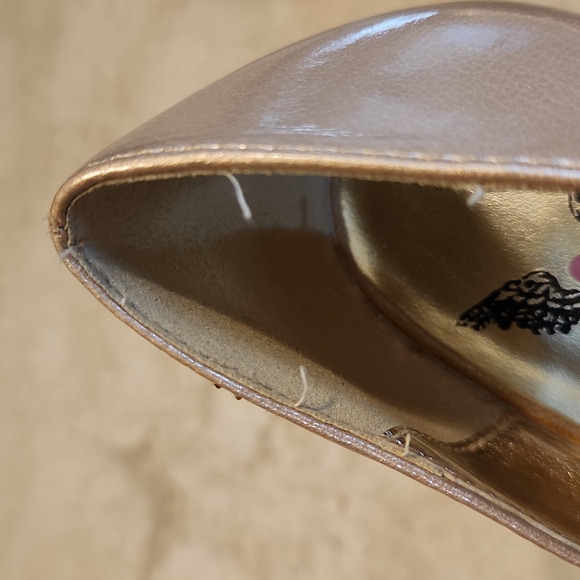 2010s Penny Loves Kenny size 8.5 gold/champagne platform heels - Picture 9 of 11